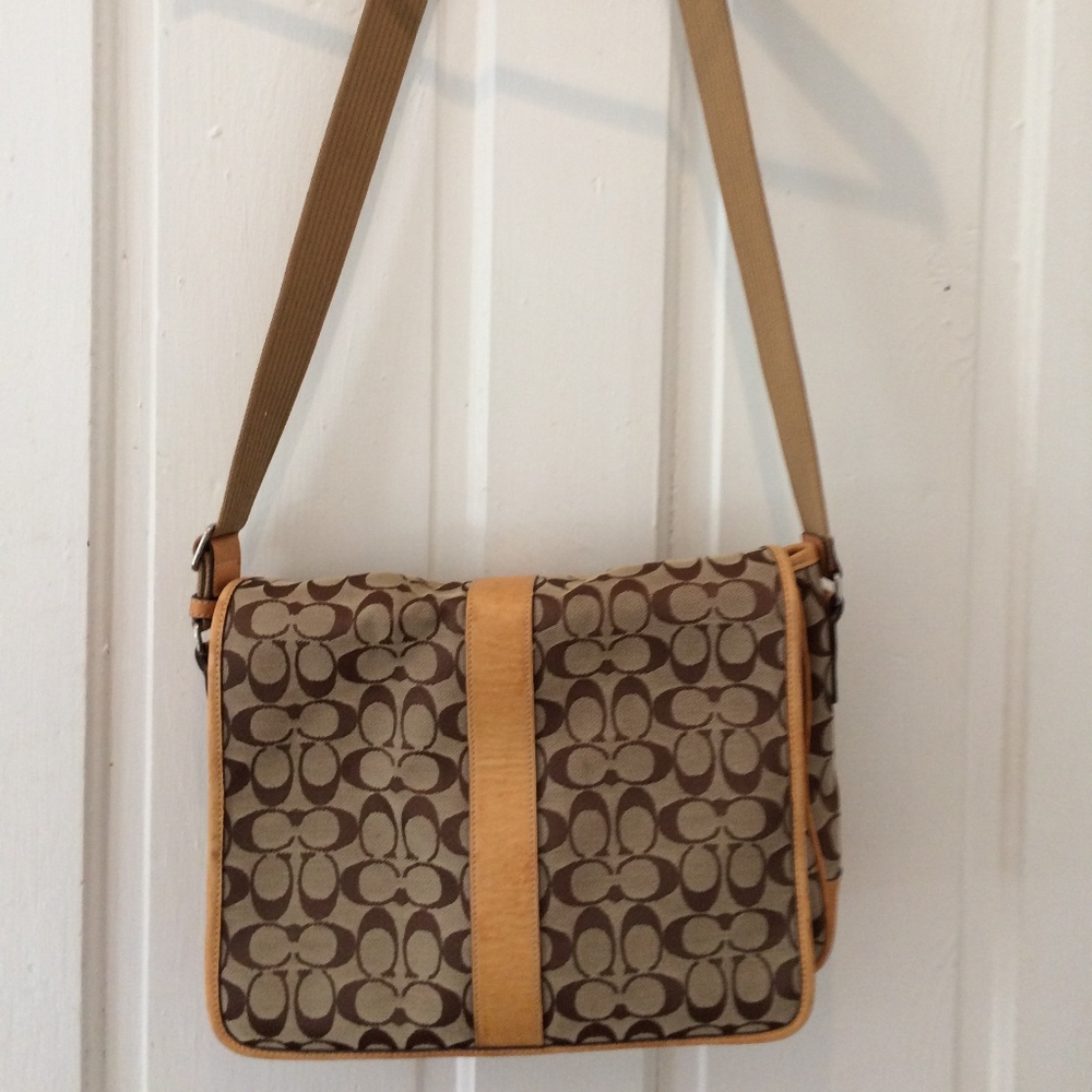 Coach Messenger Bag
